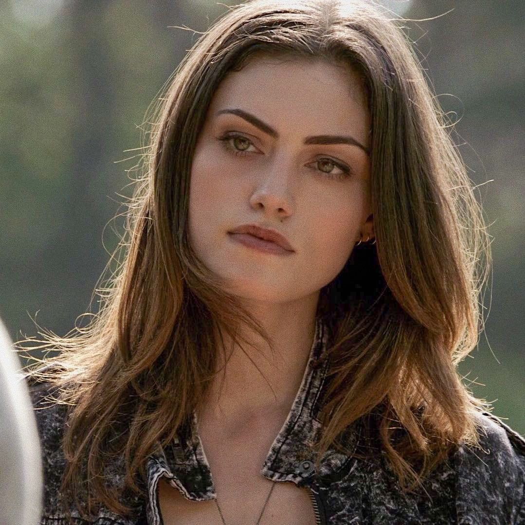 Featured image of post View 12 Hayley Marshall The Originals Phoebe Tonkin