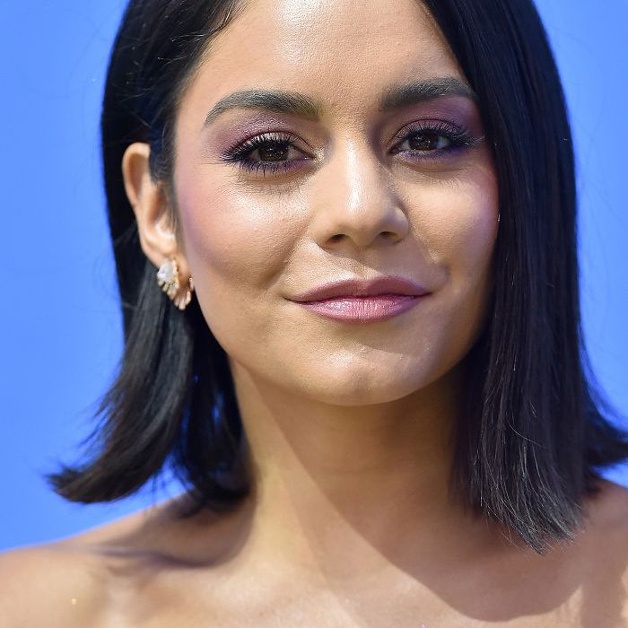 pics Is A Side Part Or Middle Part Better For A Round Face the best hair part for your face shape