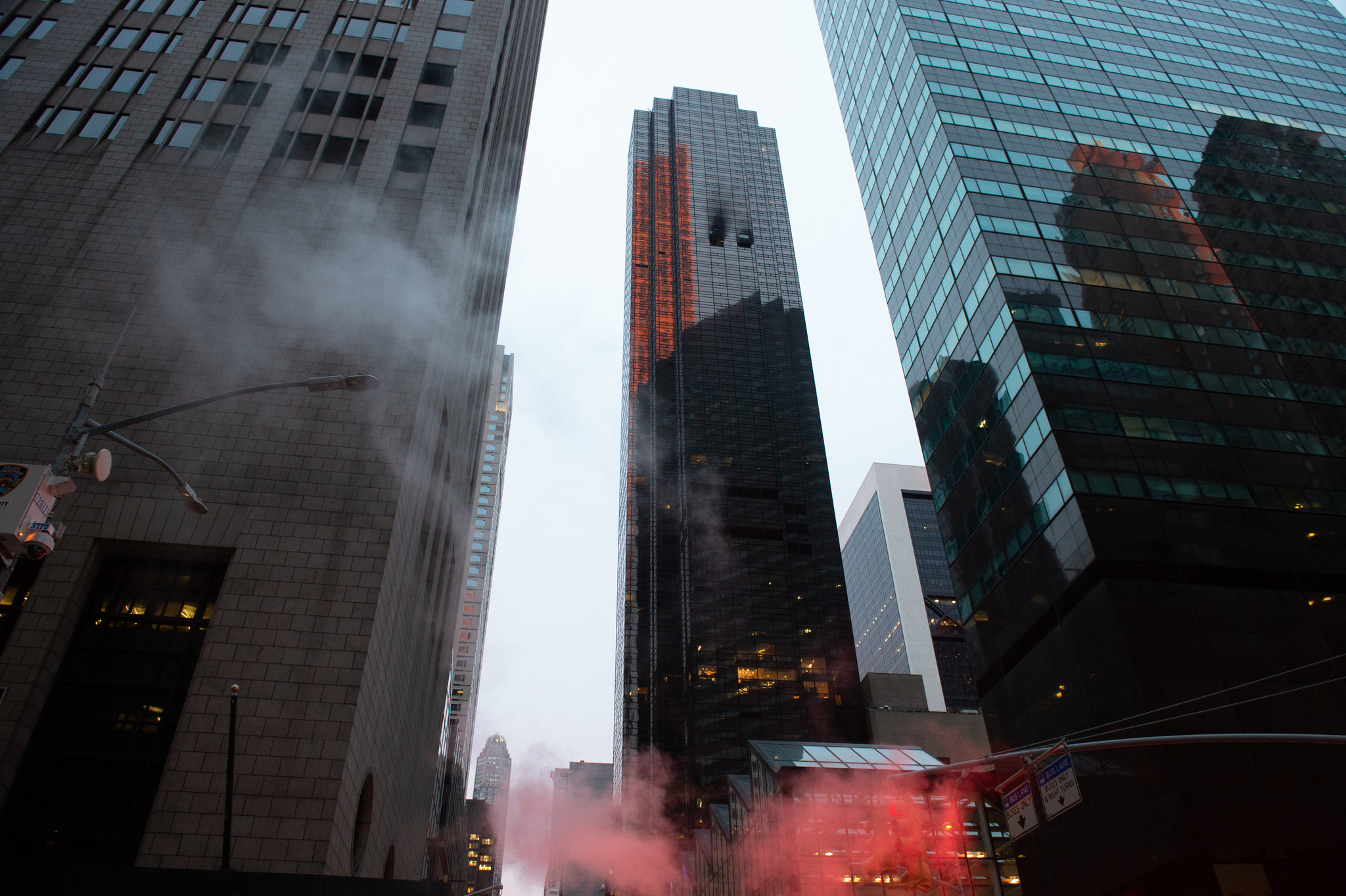 Featured image of post View 14 Trump Tower New York Fire